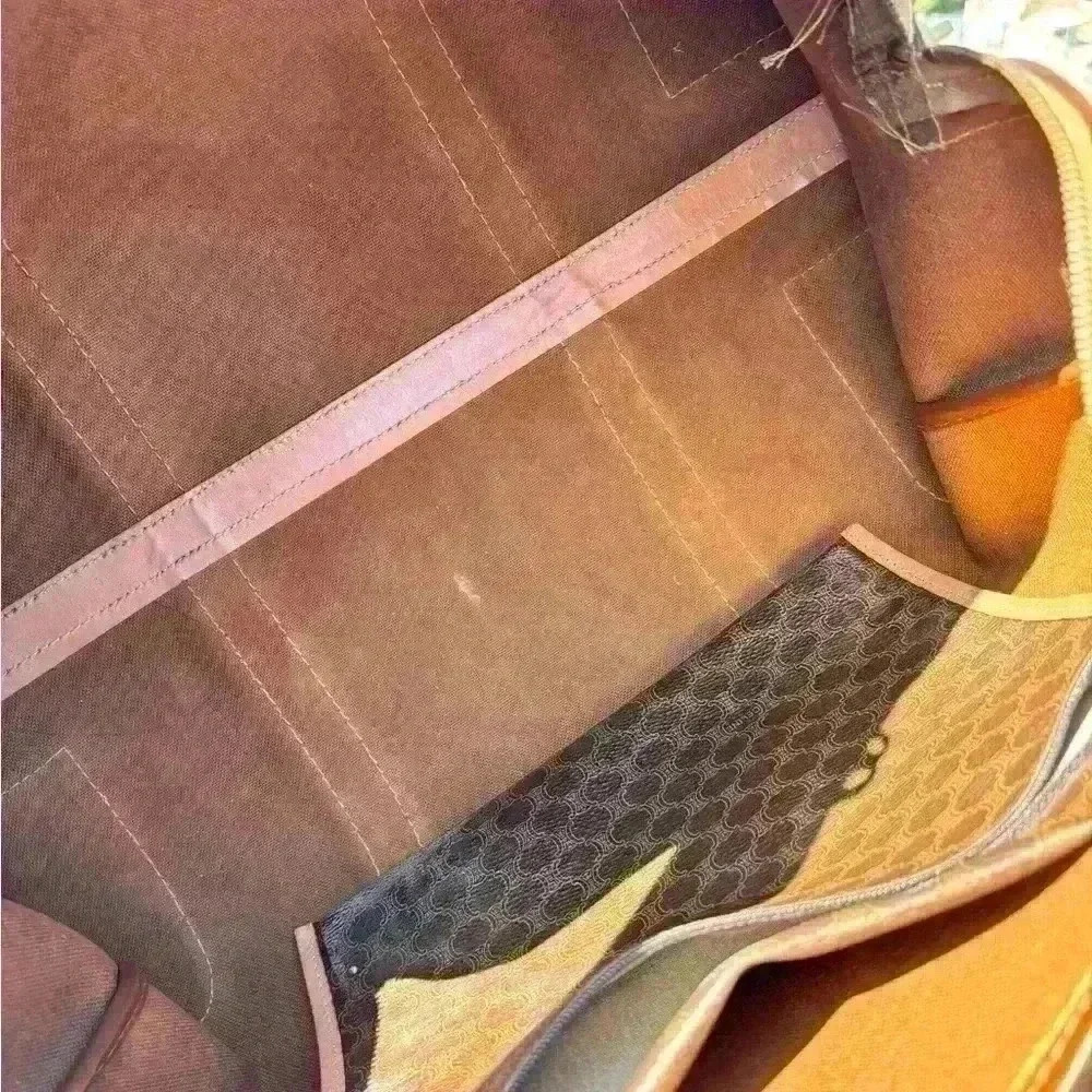 Celine Duffle- classic carryon W/added guitar strap strap-some wear but lovely - Picture 8 of 17